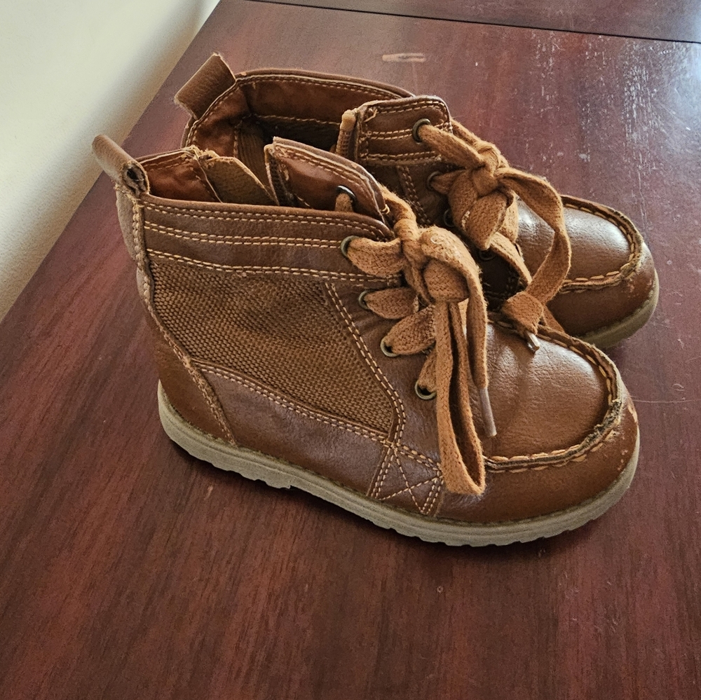Children's Place boots